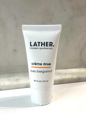 💜 LATHER Crème Rinse NWOT, Yuzu Bergamot